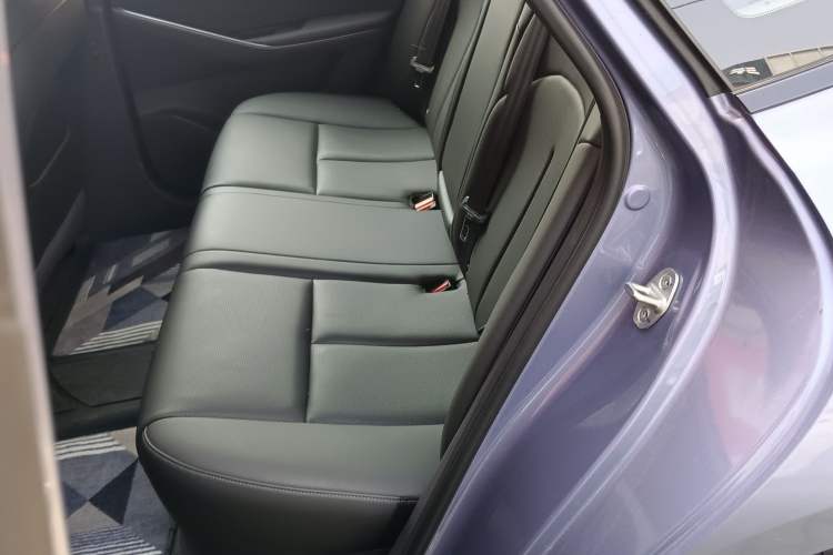 Used Nissan N6 2026 Model 180 Max Left Rear Seat