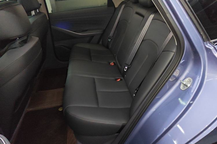 Used Nissan N6 2026 Model 180 Max Left Rear Seat