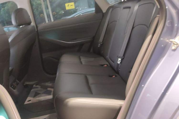 Used Nissan N6 2026 Model 180 Max Left Rear Seat