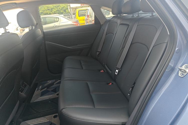 Used Nissan N6 2026 Model 180 Max Left Rear Seat