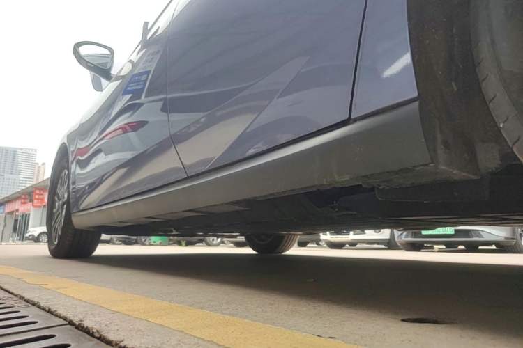 Used Nissan N6 2026 Model 180 Max Left Side Sill