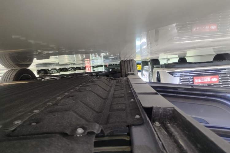 Used Nissan N6 2026 Model 180 Max Left Side Sill