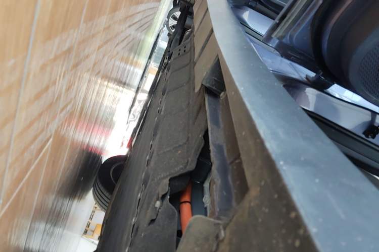 Used Nissan N6 2026 Model 180 Max Left Side Sill
