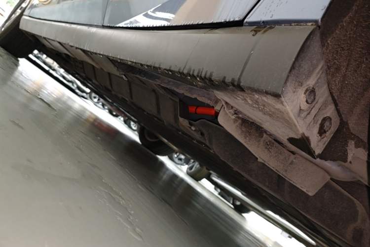 Used Nissan N6 2026 Model 180 Max Left Side Sill