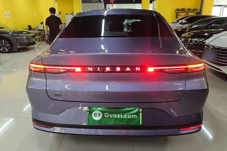 Used Nissan N6 2026 Model 180 Max Rear
