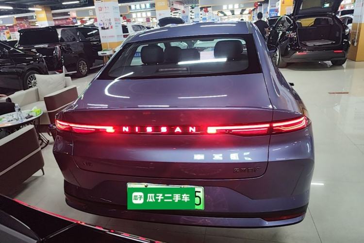 Used Nissan N6 2026 Model 180 Max Rear