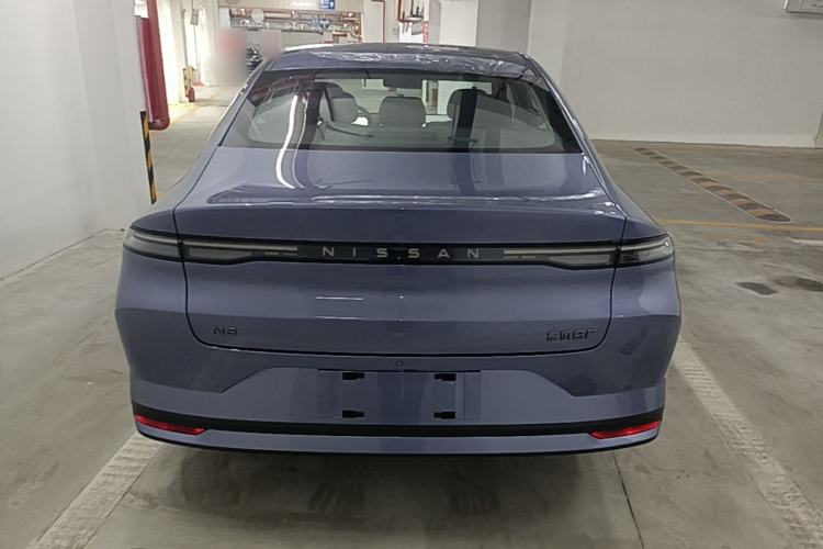 Used Nissan N6 2026 Model 180 Max Rear