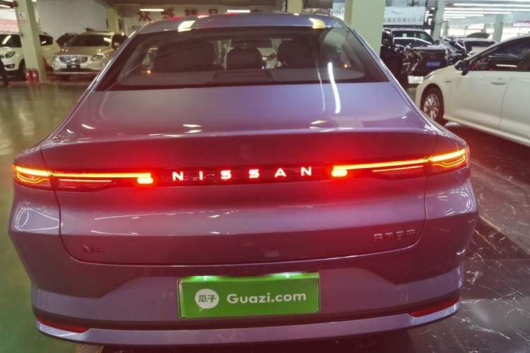 Used Nissan N6 2026 Model 180 Max Rear