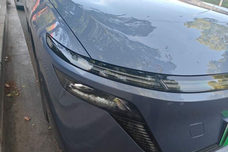 Used Nissan N6 2026 Model 180 Max Right Front Headlight