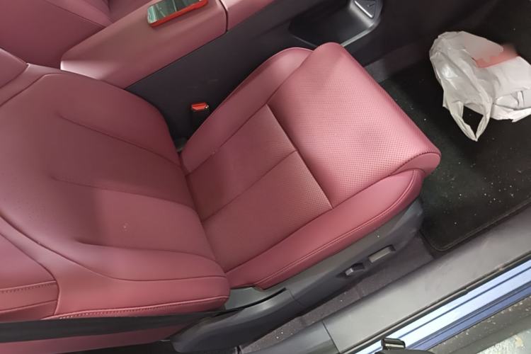 Used Nissan N6 2026 Model 180 Max+ Right Front Seat