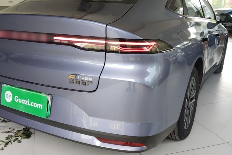 Used Nissan N6 2026 Model 180 Max Right Rear Taillight