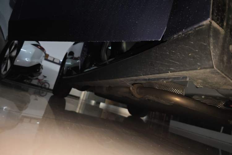 Used Nissan N6 2026 Model 180 Max Right Side Sill