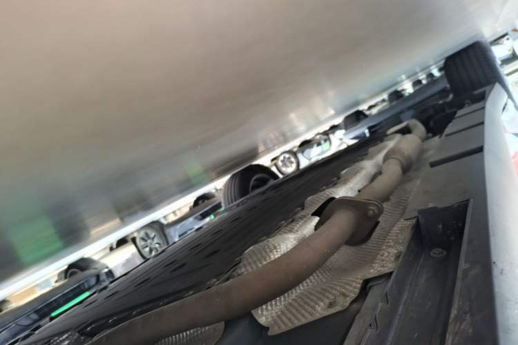 Used Nissan N6 2026 Model 180 Max Right Side Sill