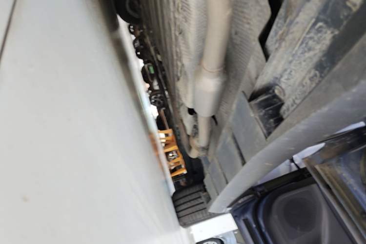 Used Nissan N6 2026 Model 180 Max Right Side Sill