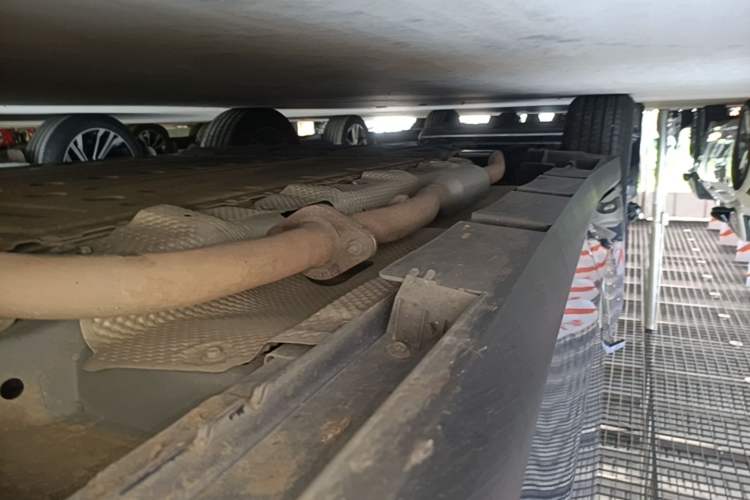 Used Nissan N6 2026 Model 170 Max+ Flagship Right Side Sill