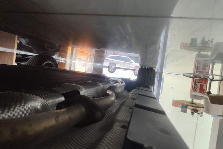 Used Nissan N6 2026 Model 180 Max Right Side Sill