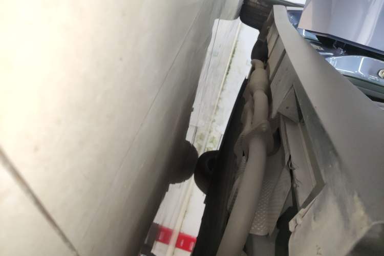 Used Nissan N6 2026 Model 180 Max Right Side Sill