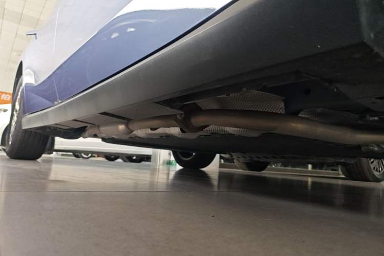 Used Nissan N6 2026 Model 180 Max Right Side Sill
