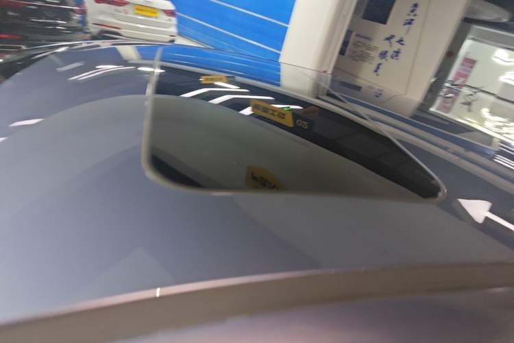 Used Nissan N6 2026 Model 180 Max Roof