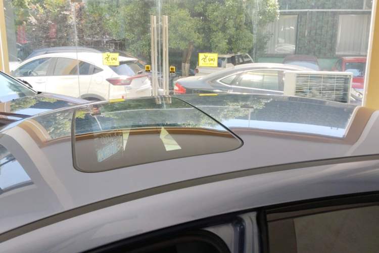 Used Nissan N6 2026 Model 180 Max Roof