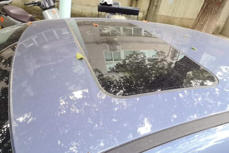 Used Nissan N6 2026 Model 180 Max Roof