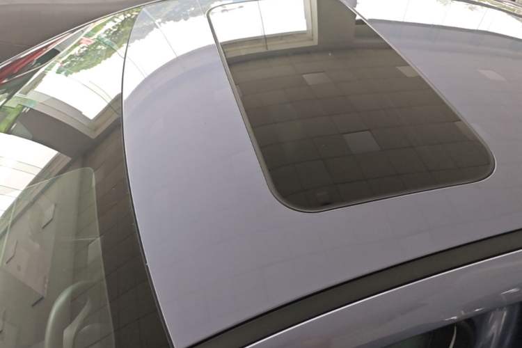 Used Nissan N6 2026 Model 180 Max Roof