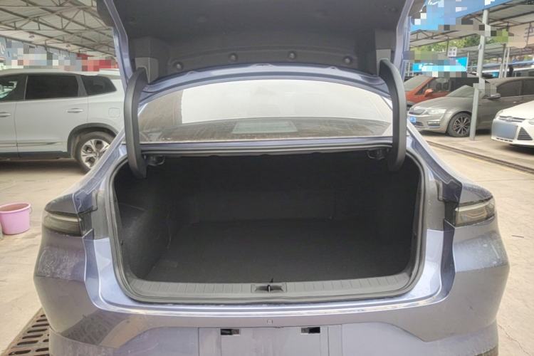 Used Nissan N6 2026 Model 180 Max Trunk