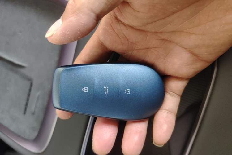 Used Nissan N6 2026 Model 180 Max Vehicle Key