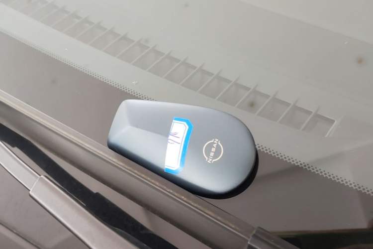 Used Nissan N6 2026 Model 180 Max Vehicle Key