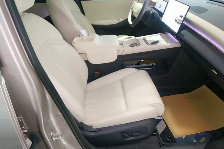 Used Nissan N6 2026 Model 180 Max Right Front Seat