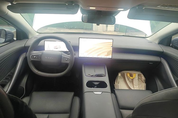 Used Nissan N6 2026 Model 180 Pro Center Console