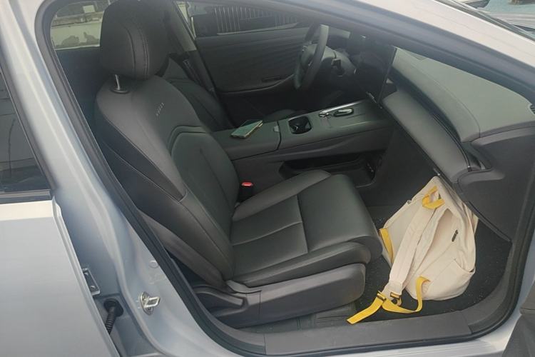 Used Nissan N6 2026 Model 180 Pro Right Front Seat