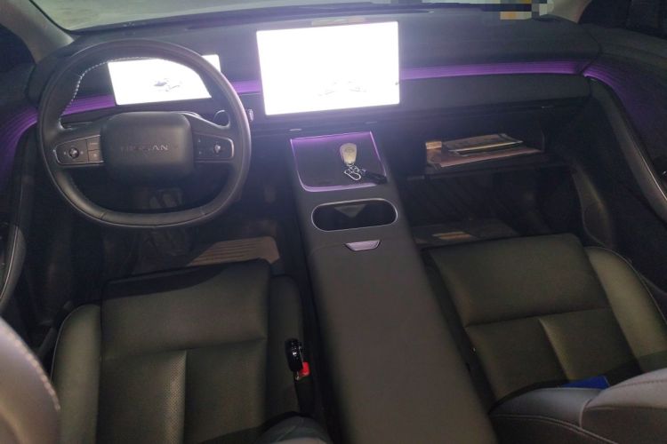 Used Nissan N6 2026 Model 180 Max Center Console