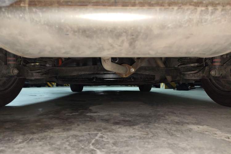Used Nissan N6 2026 Model 180 Max Chassis Rear
