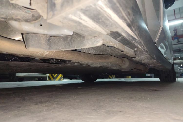 Used Nissan N6 2026 Model 180 Max Chassis Rear Right