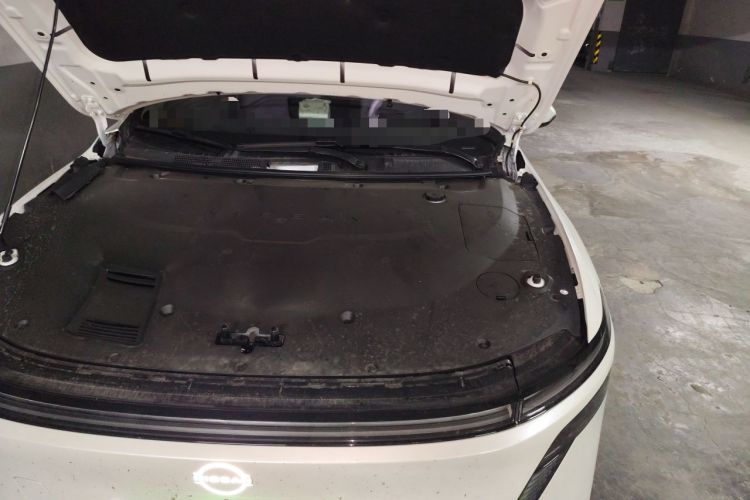 Used Nissan N6 2026 Model 180 Max Engine Bay Left