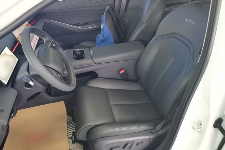 Used Nissan N6 2026 Model 180 Max Left Front Seat