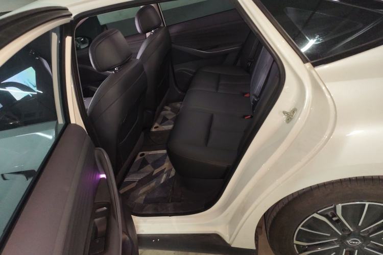 Used Nissan N6 2026 Model 180 Max Left Rear Seat
