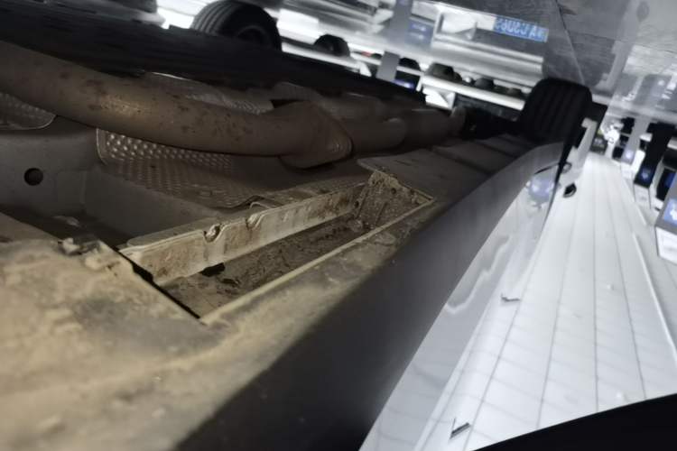 Used Nissan N6 2026 Model 180 Max Right Side Sill