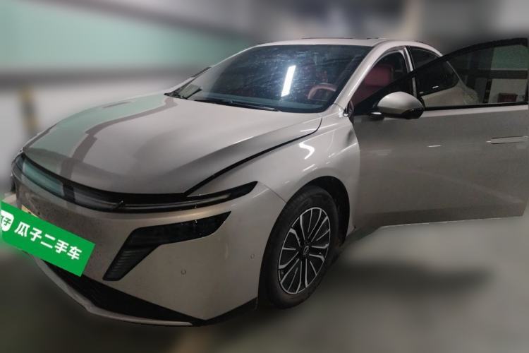 Used Nissan N6 2026 Model 180 Max+ Guazi used car, China used car export, Used car for sale, Used cars, Cheapest cars for sale