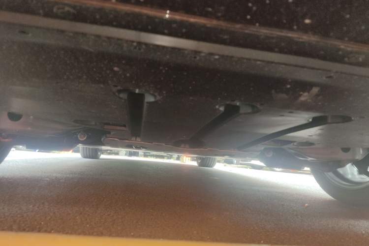 Used Nissan N7 2025 625 Max Chassis Rear