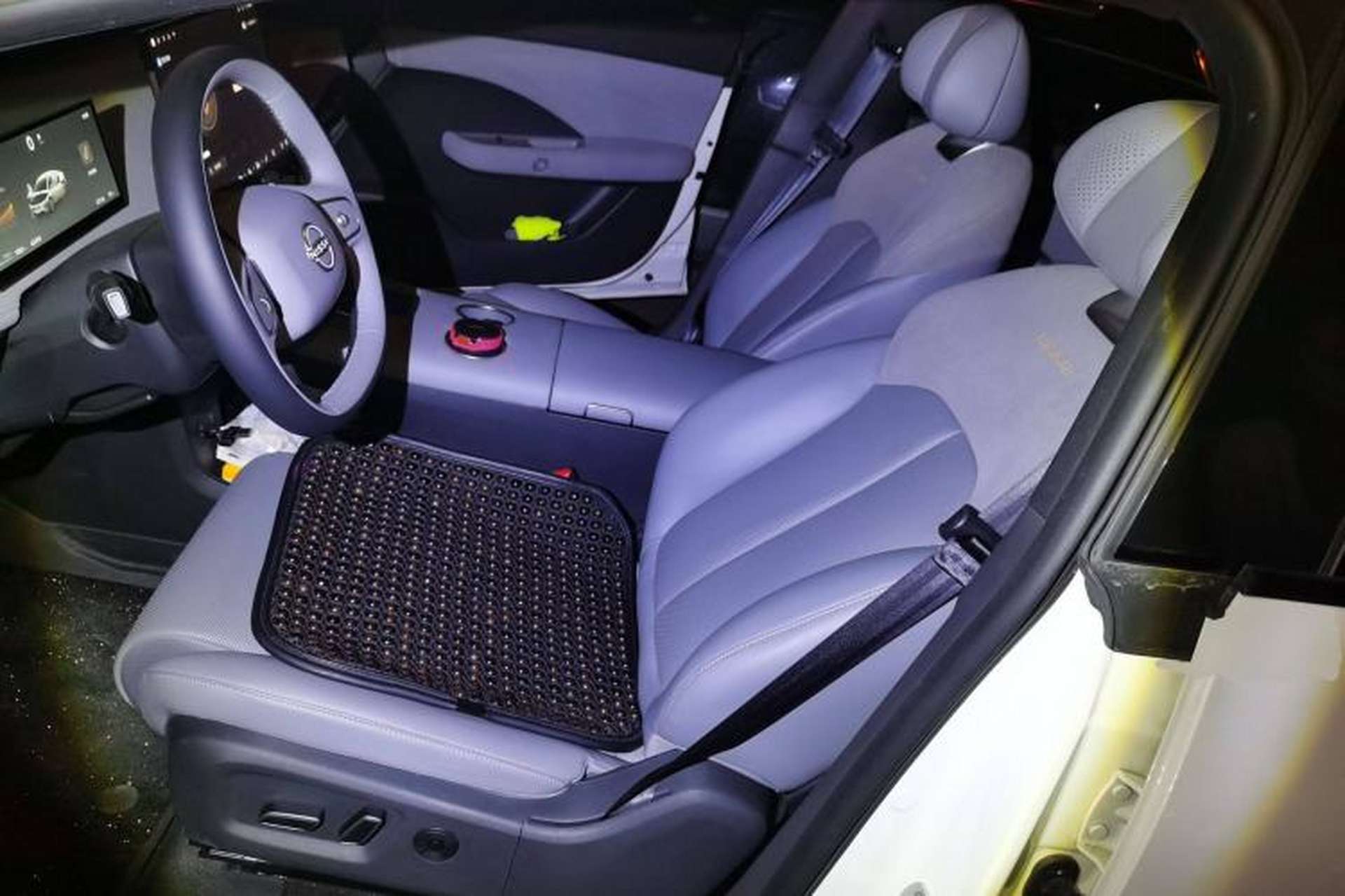 Used Nissan N7 2025 625 Pro Left Front Seat