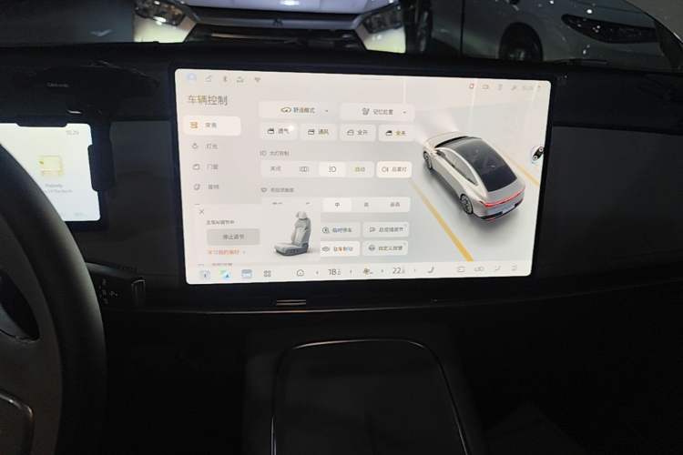 Used Nissan N7 2025 510 Pro Audio And AC Panel