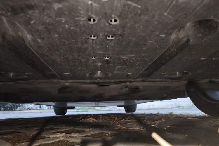 Used Nissan N7 2025 625 Pro Chassis Front