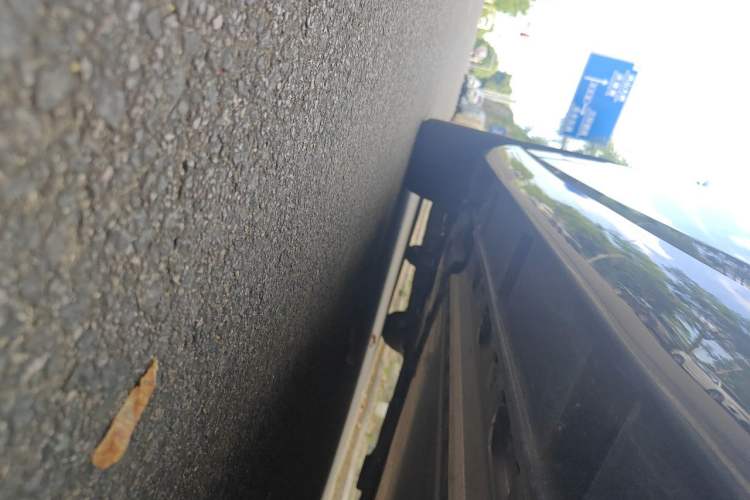 Used Nissan N7 2025 510 Pro Chassis Front Left