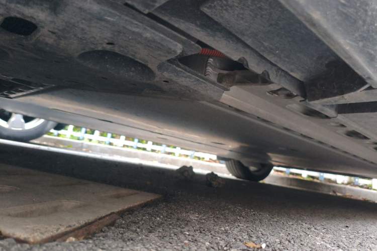 Used Nissan N7 2025 510 Pro Chassis Front Left