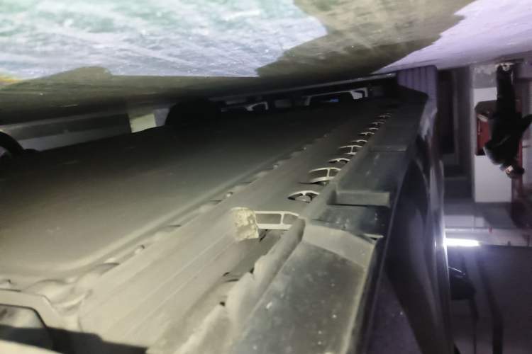 Used Nissan N7 2025 625 Pro Chassis Front Left