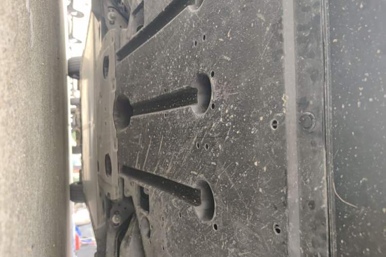 Used Nissan N7 2025 625 Max Chassis Rear