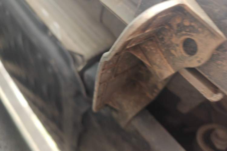 Used Nissan N7 2025 625 Max Chassis Rear Left