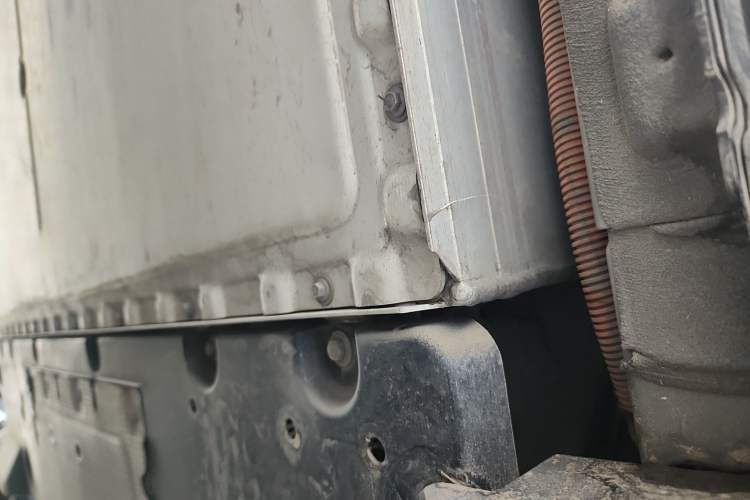 Used Nissan N7 2025 510 Pro Chassis Rear Left